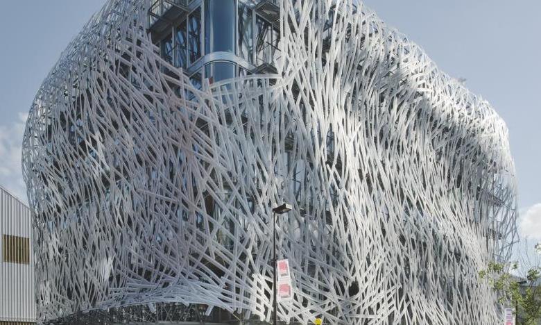 Rolf Julius, Air, Quartier de la création (bâtiment Manny), Nantes, création Estuaire 2009